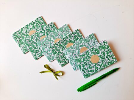 Carnets Cadeaux VERT FLEURI lot de 6 carnets avec stylo vert et nœud
