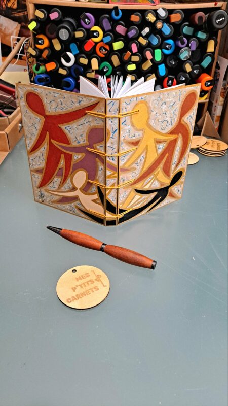 Carnet VERTIGO, carnet artisanal A6,  pièce unique.